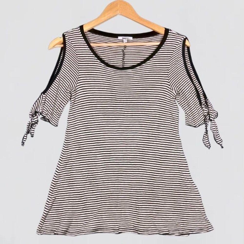 Maurices Womens Black & White Top M Stripe Cold Shoulder Tie Sleeve Scoop Neck